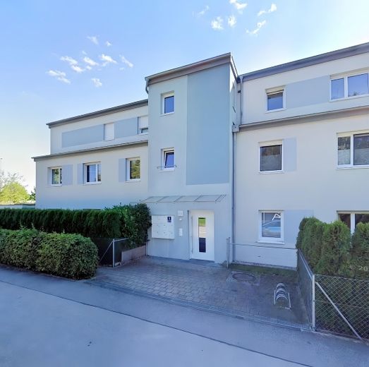 Hochwertig voll möblierte 2-Zimmer-Wohnung mit Dachterrasse, Tiefgarage & Garten in München Nord – Foto 22