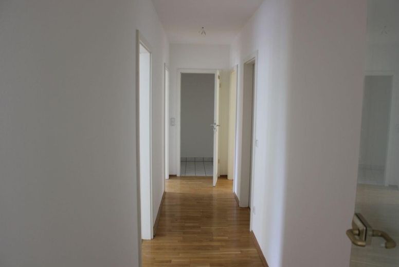 4-Zimmer-Komfortwohnung mit Loggia und Balkon – Foto 13