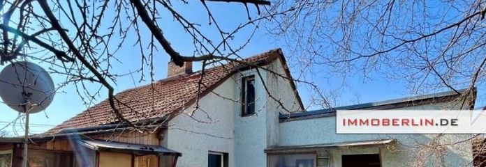 IMMOBERLIN.DE - झील के पास नवीनीकरण की संभावना वाला दिलचस्प घर