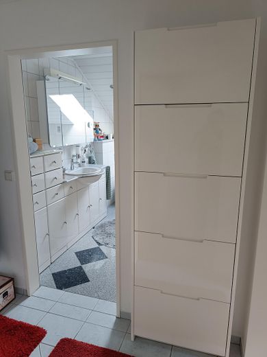 Casa bifamiliar bien cuidada en ubicación privilegiada, tranquila y céntrica. - Weener - – Bad Obergeschoss