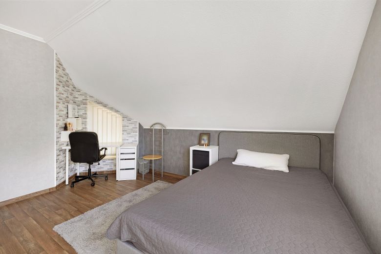 Familienglück auf 209 m² – Einfamilienhaus mit großzügigem Grundstück in Haren-Emmeln – Schlafzimmer OG