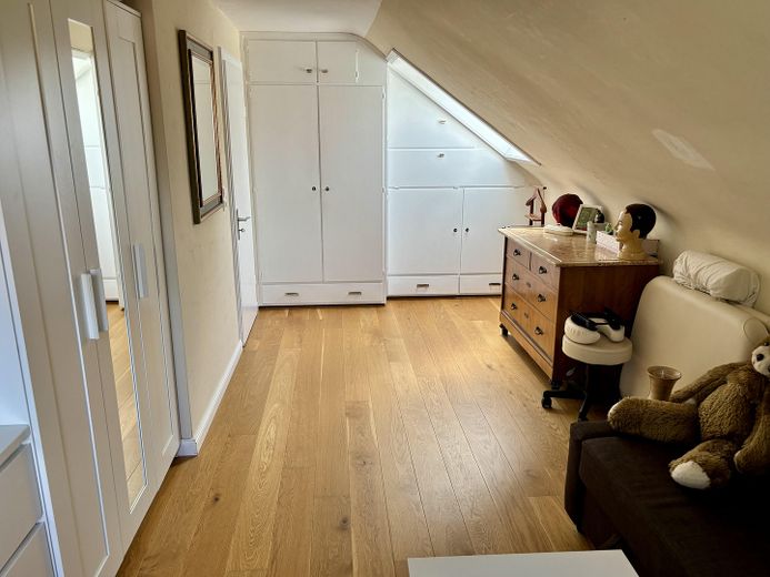 Familienparadies mit Swimmingpool, Tennis- und jede Menge Platz! – Kinderzimmer
