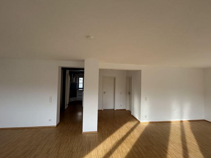 2 Zimmer mit Aussicht und Balkon – Foto 9