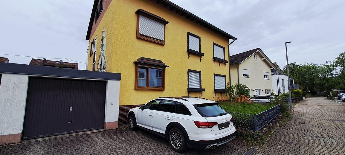 Świeżo wyremontowane/odnowione 3-pokojowe mieszkanie w Gaggenau-Ottenau – Hausansicht 2