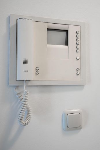 TOP MÜNCHEN-CITY -  MAXVORSTADT – Video Gegensprechanlage