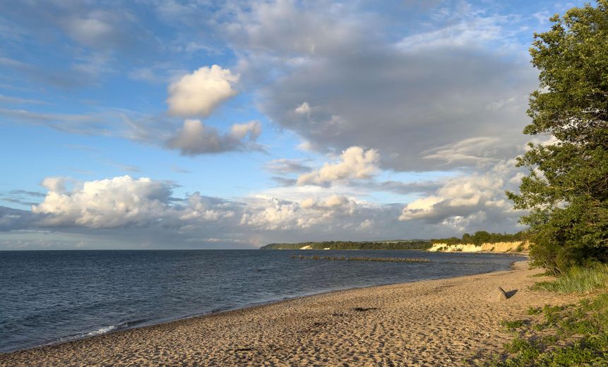 Ihr neues Zuhause auf Rügen? 130m² auf einer Ebene im Ostseebad Glowe, provisionsfrei vom Eigentümer – die Steilküste