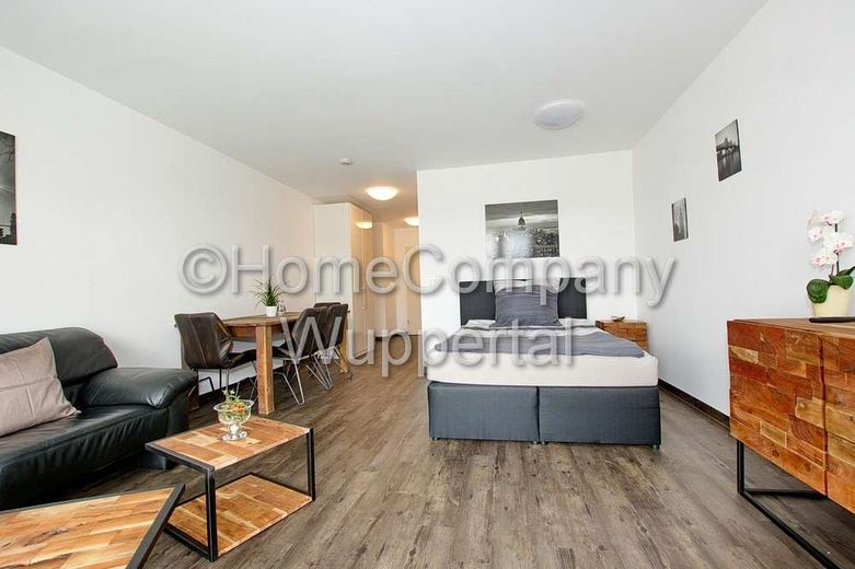 Business- Apartment im Industrial-Style mit Süd-Balkon, DSL-Wifi und Reinigungsservice – 131502ebb93c59af697547ef103ce7d44410ad38.jpg