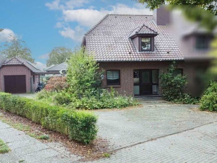 Modernes Familienhaus in Kleve-Kellen! Viel Platz, großer Garten & ruhige Sackgassenlage – Foto 1