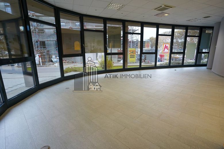 ATIK: Moderne Büro- und Praxisflächen im Gesundheits- und Ärztezentrum Lusanum – Bürofläche