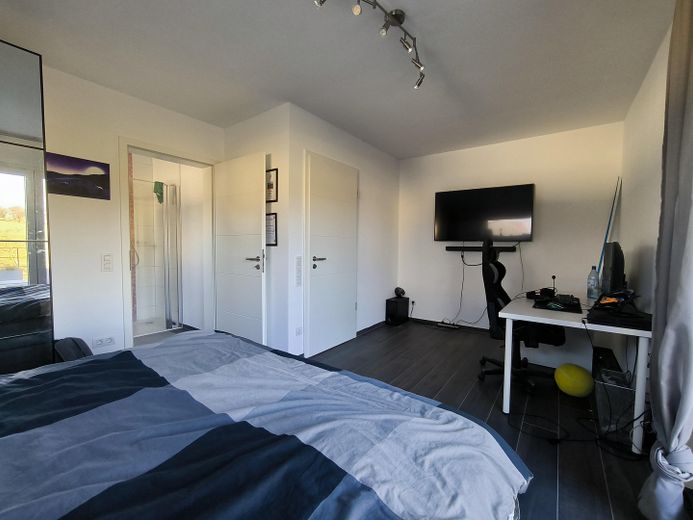 KIZI 2 mit eigenem Dusch WC