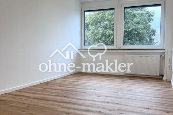 9,00 €/m² fiyatla yaklaşık 25,14 m² yeni yenilenmiş OFİS ALANI