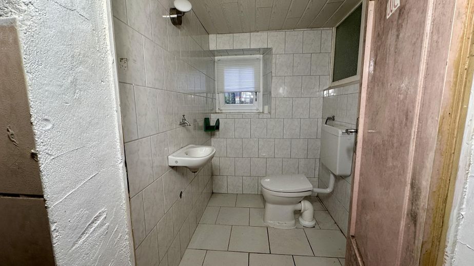 Gäste-WC (Keller