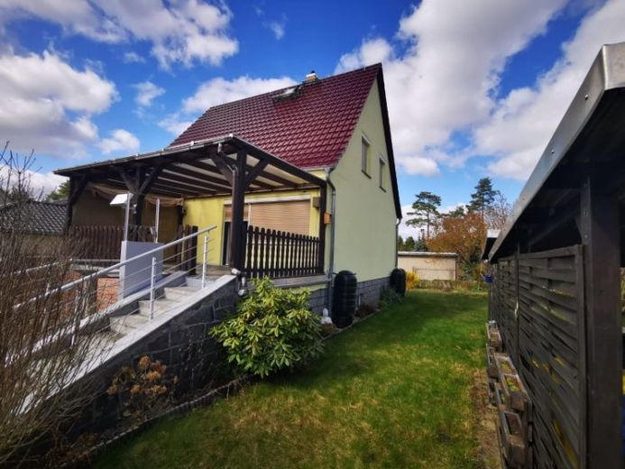 Modernisiertes Schmuckstück in Bernsdorf – Foto 1