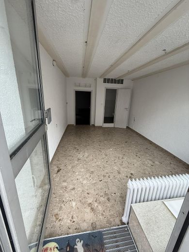 Kiralanacak ticari alan | yaklaşık 85 m² | mağaza  Mağaza + Depo + Ofis – Fotoğraf 2