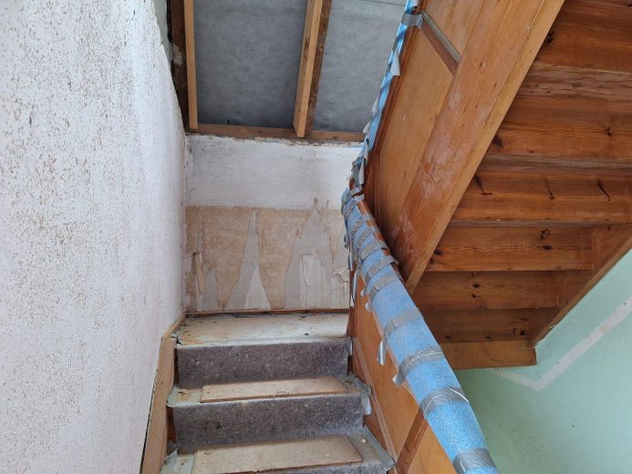 Aufgnang 1. OG zu DG