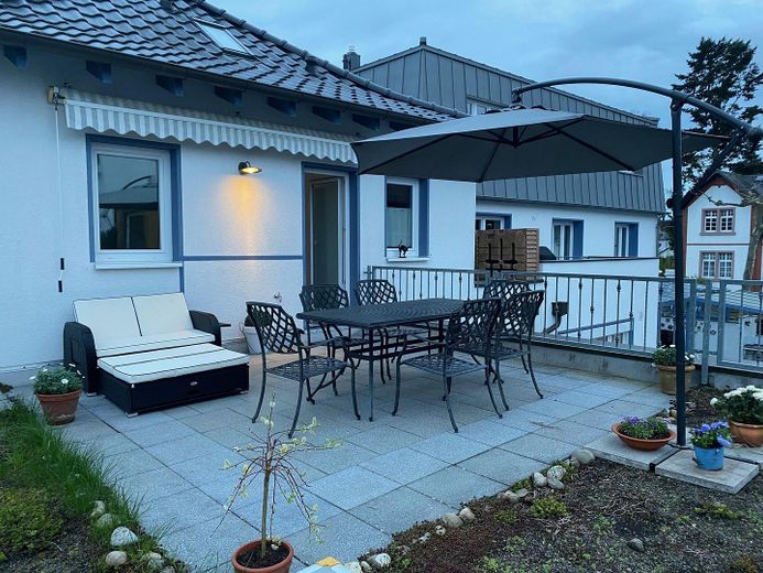 Top Lage  4-Zi. Maisonette mit Dachgarten, klimatisiert! – Terrasse