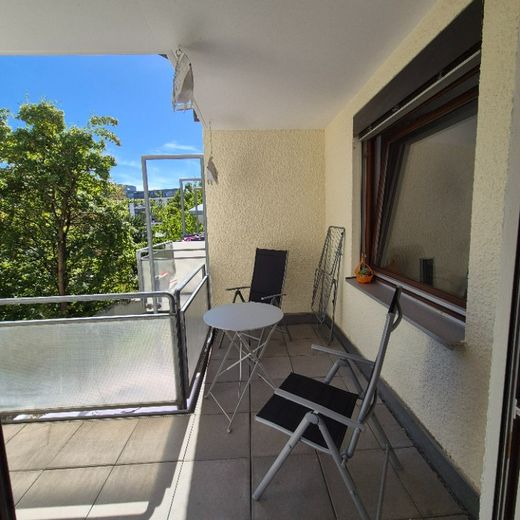 2-kamerappartement (gemeubileerd) met balkon en lift in Stuttgart-Noord / Centrum, nabij Milaneo – Südbalkon