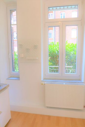 1-Zi-Apartment mit Balkon Gärten v.Veste – Blick zum Balkon