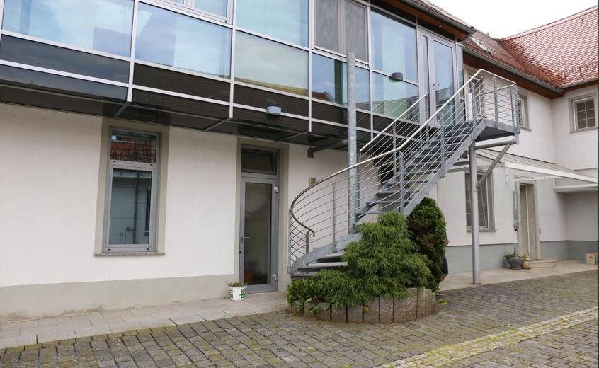 Pfiffelbach, Wohn-u.Geschäftshaus + Nebengeb. – Foto 3