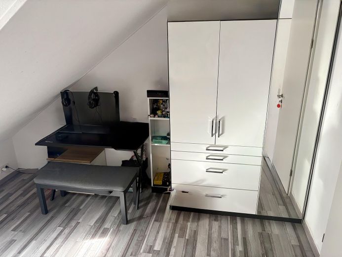 Reihenmittelhaus zu verkaufen – Schlafzimmer 3/ Arbeitszimmer 