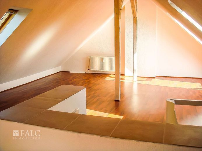 Mehrfamilienhaus als Kapitalanlage - Verkauf im Angebotsverfahren! – Dachgeschoss