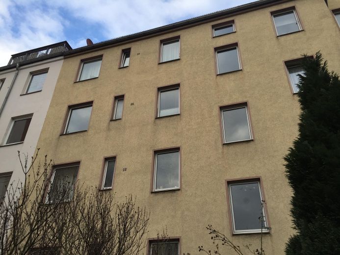 Attractive 3-room apartment as an investment in Hannover-Linden-Mitte – Hausseite vom Hof
