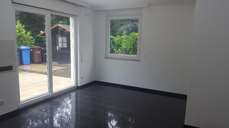 Reihenendhaus mit gehobene Ausstattung und 2 Stellplätze (Mietpreis inbegriffen) – Foto 20