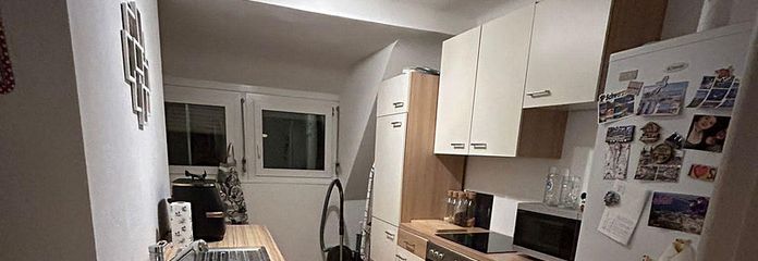Schöne sanierte 2 Zimmer Kü., Bad, Whg. in Saarbrücken- Nähe Caritas Klinik Burbach/Rastpfuhl – Küche