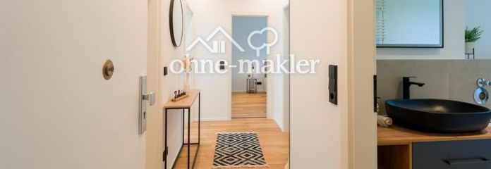 Erstbezug nach hochwertiger Sanierung – moderne 3-Zimmer-Wohnung mit Südbalkon