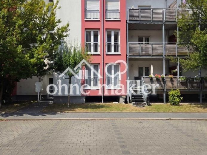 Frisch renovierte 2-Zimmer-Traumwohnung (Effizienzklasse A!), 2 Stellplätze - provisionsfrei! – Foto 1