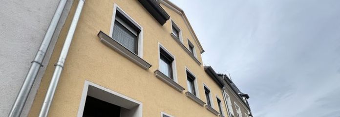 Ihre Chance in Weida – Mehrfamilienhaus in zentraler Lage mit Entwicklungspotenzial! *provisionsfrei