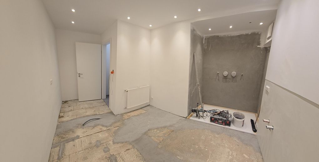 Neu umgebaute Traumwohnung in zentraler Lage von Memmingen – Bad
