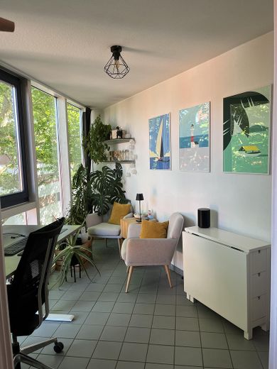 Amplio apartamento de 2 habitaciones en Colonia-Ehrenfeld – Wintergarten