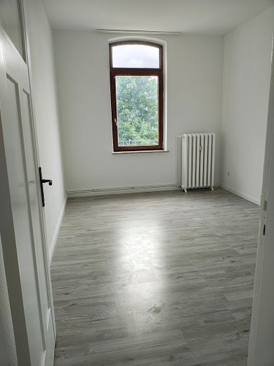 Gräumige 4-Zi Altbau WHG mit Balkon – Foto 15