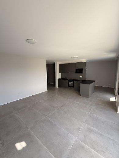 Moderne 65m² Wohnung mit Terrasse & Gartenanteil – Foto 3