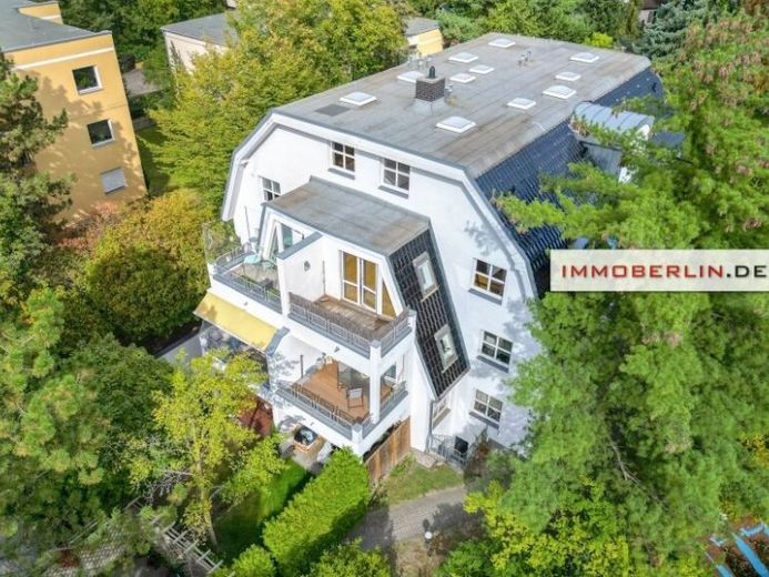 IMMOBERLIN.DE - Sehr behagliche Wohnung mit Südwestterrasse & Tiefgaragenplatz in Wohlfühllage – Foto 1