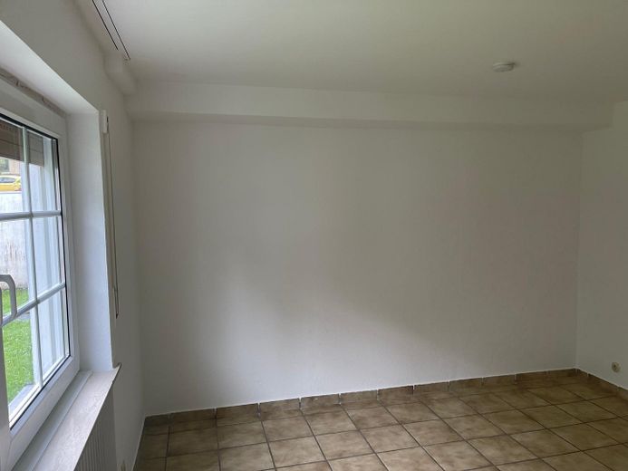 Neunkirchen, Wohnung in ruhiger/zentraler Lage, 3 Zimmer – Wohnzimmer