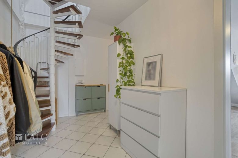 Helle 3-Zimmer-Maisonettewohnung in Top-Lage von Hürth Efferen – Diele