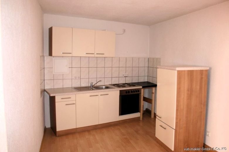 Attraktives Mehrfamilienhaus in Hof - hohe Rendite, Pelletheizung , Dach erneuert &amp; laufend saniert – VUB0002423-13