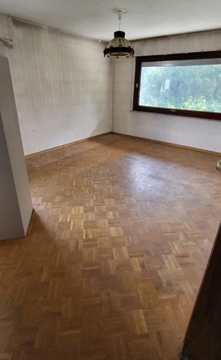 Architektenhaus in ausergewöhnlicher Alleinlage – Schlafzimmer EG
