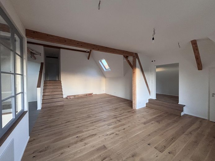 Loft exclusivo en un edificio histórico protegido - primera ocupación – Wohn-/ Essbereich