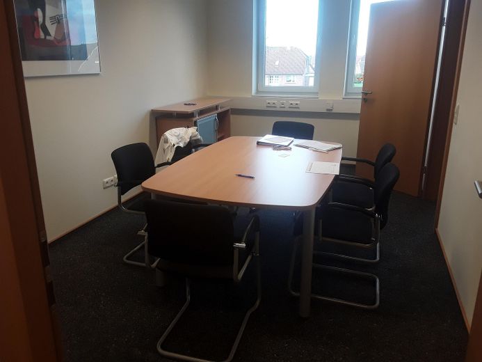 Repräsentative & flexible Bürofläche in Moordorf – Ideal für Synergien Objektbeschreibung – Foto 13
