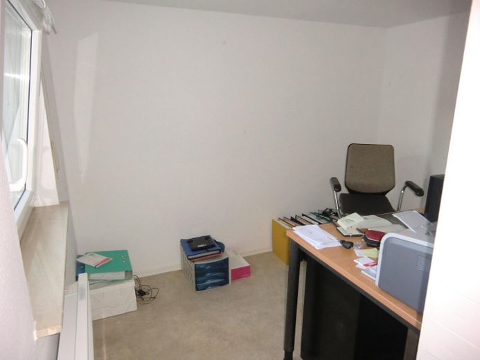 kleines Arbeitszimmer