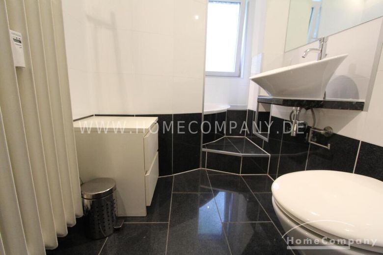 2-Zimmer-Wohnung mit Balkon in Bonn-Plittersdorf an der Rheinaue! – d22fa4e5e7cbe8af6e73f3490a5df852d85f8118.jpg