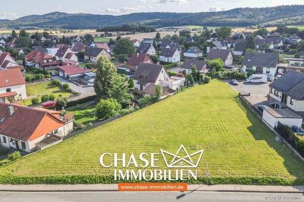 Großflächiges Baugrundstück in zentraler Lage - Erschlossen Bauen und Wohnen in Salzhemmendorf!