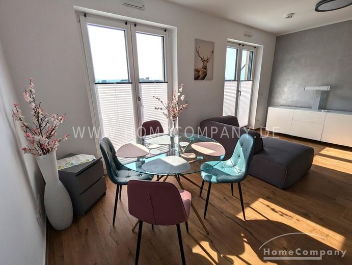 26055 HomeCompany Dresden Möbliert/Furnished 1-Zimmer Apartment in Dresden-Hafencity mit Balkon max. 2 Personen – e0507d8721ef7774fde430bf794cee3950528250.jpg