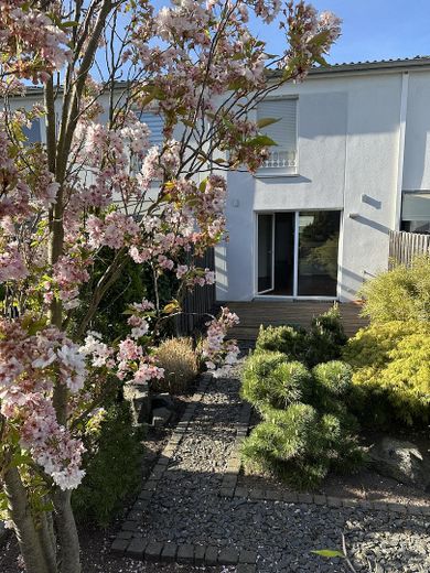 Blick zum Wohnzimmer