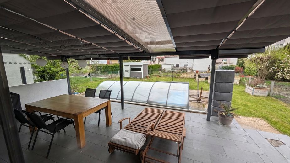 Modernisiertes Familienhaus mit Pool, Sauna, Smart Home & PV-Anlage – Foto 4
