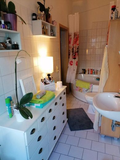 Mehrfamilienhaus von Privat im Zentrum von Schönebeck – Foto 4