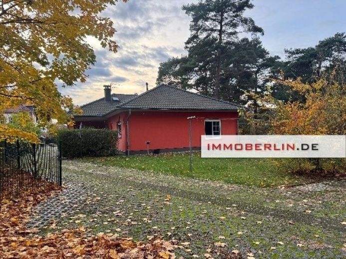 IMMOBERLIN.DE - بنغل جذاب مع حديقة مشمسة ومرآب في موقع متناغم بالقرب من Krüpelsee – Foto 1
